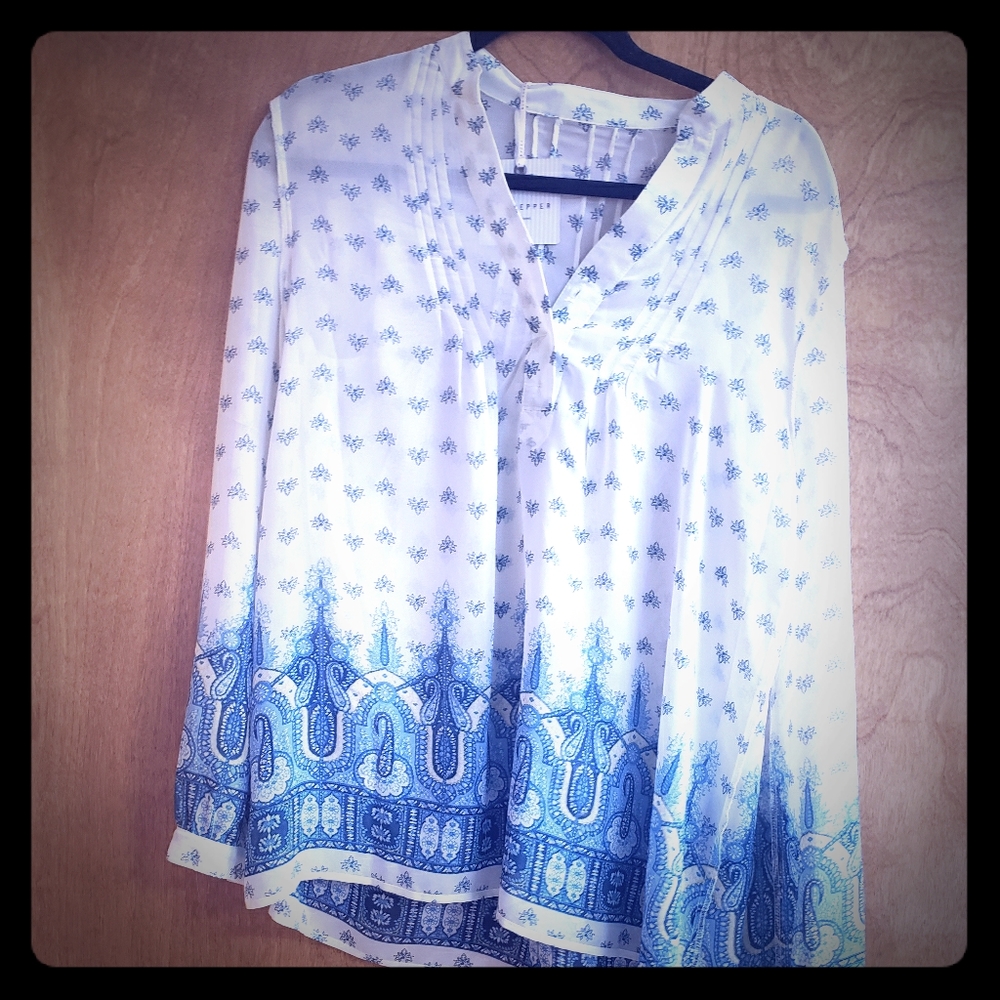NWT blue pepper M